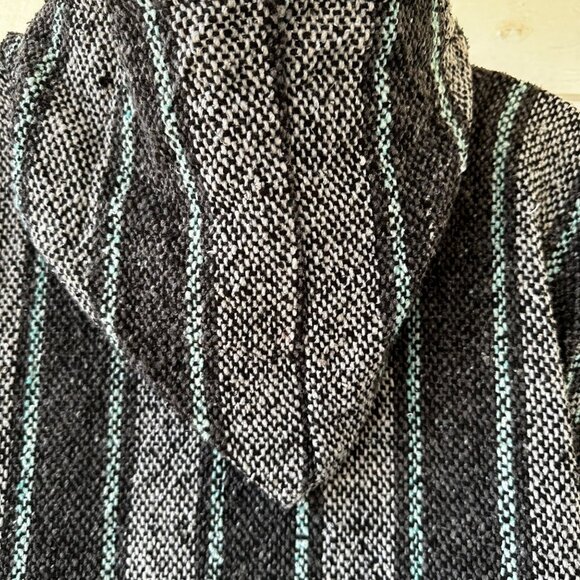 Iguana Jack Pullover Size XL - Picture 7 of 13